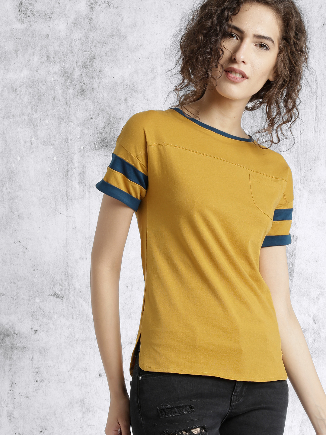 Roadster Women Mustard Yellow Solid Round Neck T-shirt Price in India