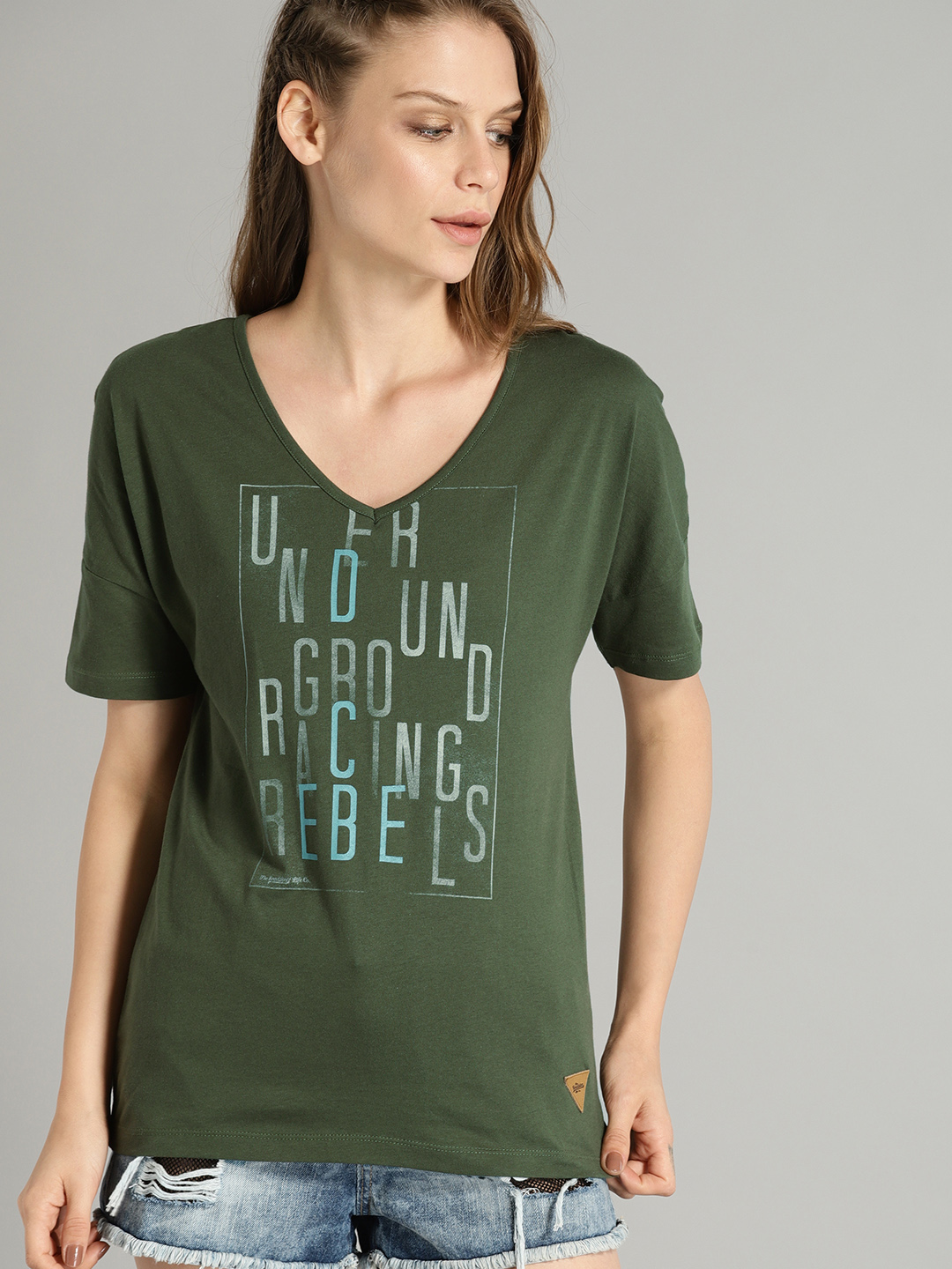 Roadster Women Green Printed V-Neck T-shirt Price in India