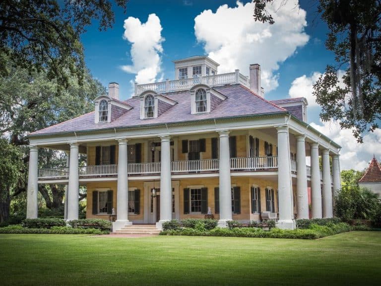 Tours by Isabelle Custom Three Plantation Tour. Houmas House Plantation. Houmas House Plantation
