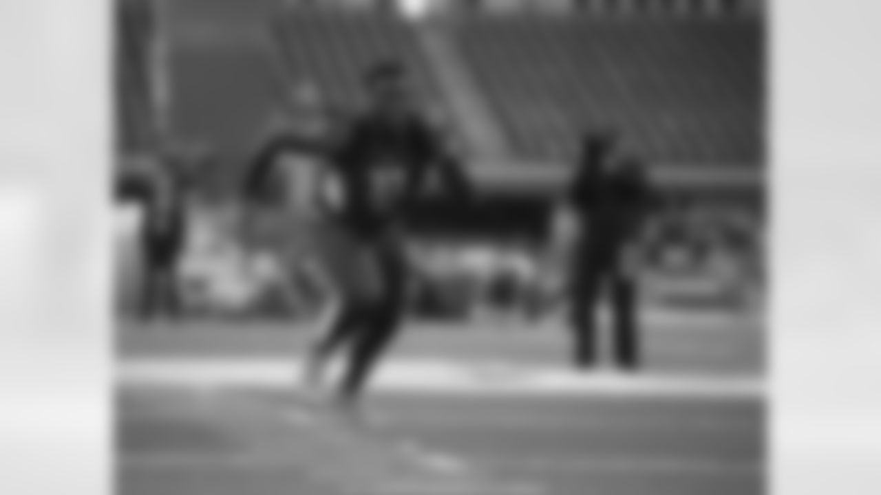 DE Shaq Lawson