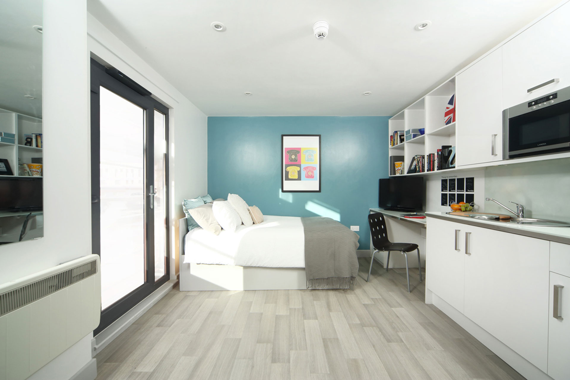 Bedroom Student Accommodation Leamington Spa Bedroom Student Accommodation Leamington Spa