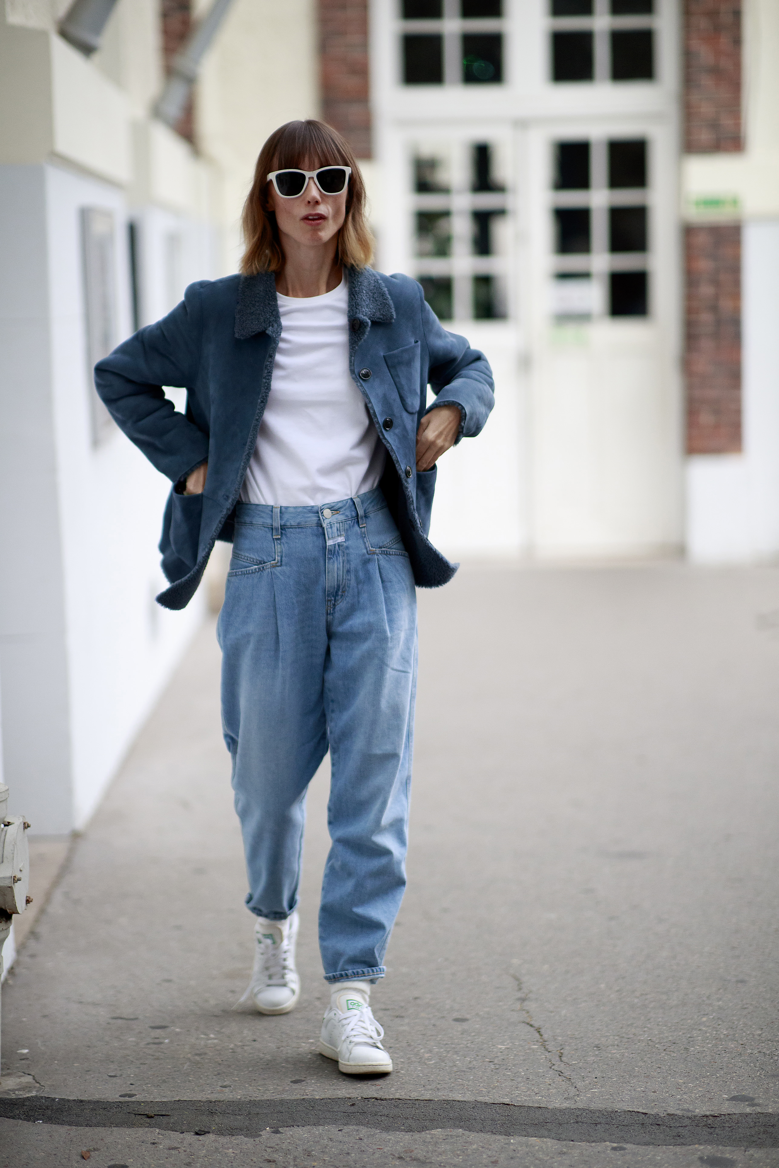 10+ Jeans to Shop Now - FROM LUXE WITH LOVE  Mom jeans, High waisted jeans  outfit, Fashion