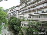 水上館
