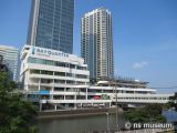 横浜ベイクォーター