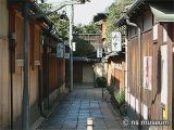 石塀小路
