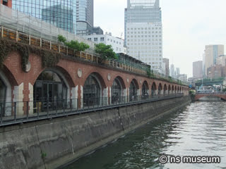 マーチエキュート神田万世橋 マーチエキュート神田万世橋