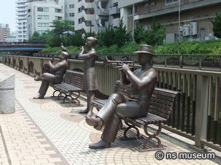 新芝運河沿緑地