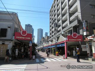 月島西仲通り商店街