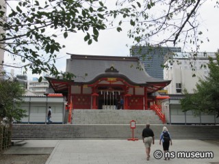 花園神社