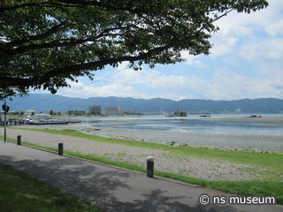 諏訪湖