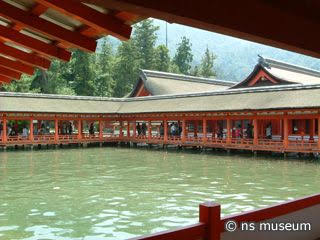 厳島神社