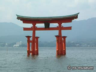 厳島神社