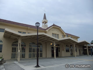 三角駅 三角駅