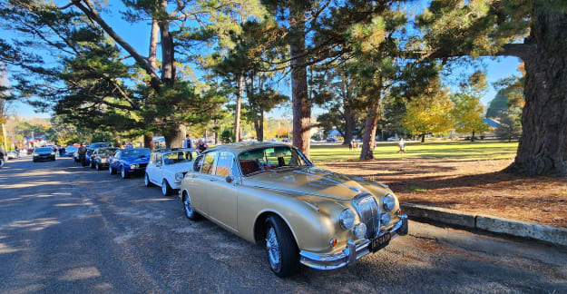 Cars n Coffee