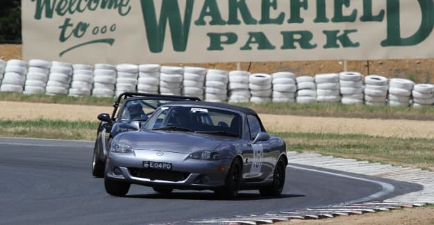 Wakefield Park club track day 11 Dec 2016 - photo by Rob Wilkins