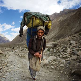 K2 and the Invisible Footmen