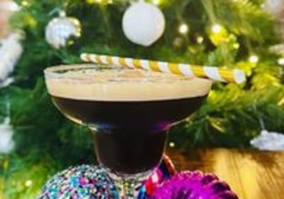 The New Year's Eve Oak Bar bash!