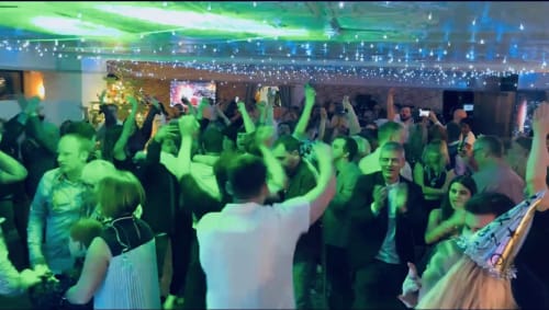 Oak bar New Year’s eve bash