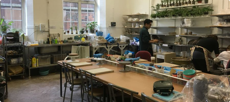 adult-pottery-classes-odile-cadiot