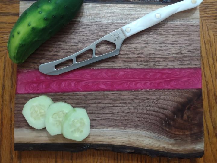 Resin River Cutting Board Class