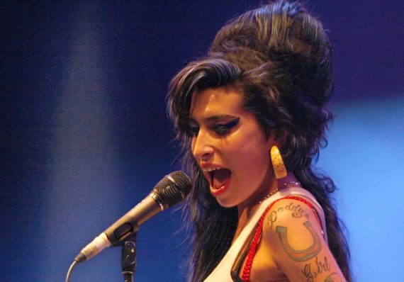 Amy Winehouse biopic to be directed by Sam Taylor-Johnson