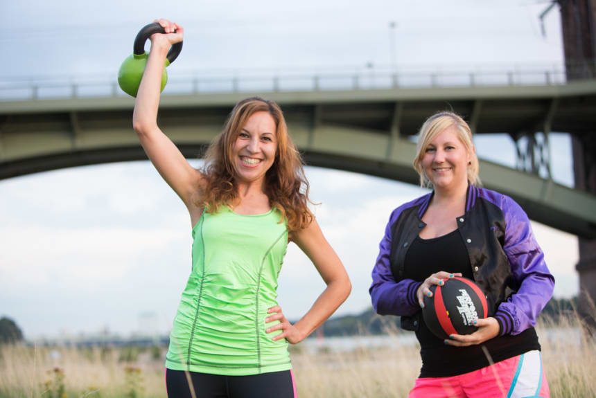 Outdoor Fitness Training Stuttgart Kein Kettlebell ist sicher vor uns