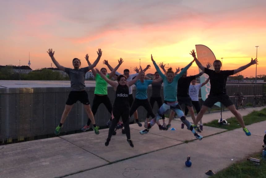 Outdoor Fitness Training Bootcamp Berlin Freudensprünge in Berlin
