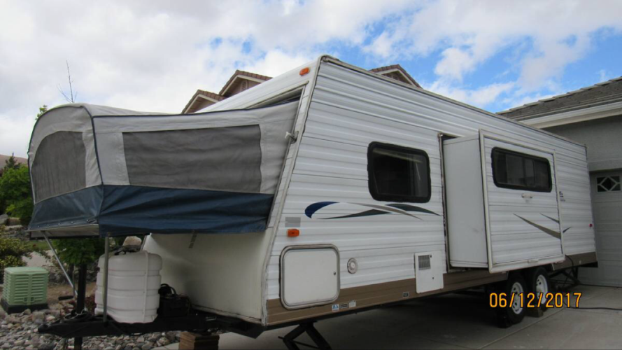 ***Thor Wanderer Hybrid camper***