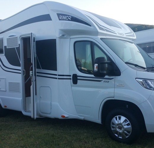 Bruce with Bike Rack (2-5 berth) (Pets Allowed with surcharge)