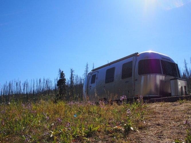 bright and spacious airstream with large windows, inver grove heights