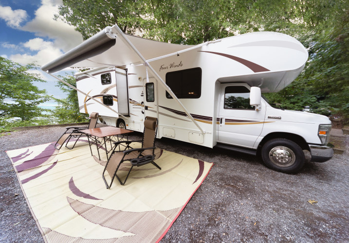 2013 C-Class Four Winds Bunk House Great for Families