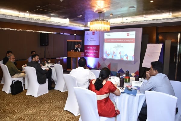 Decoding ethics and trust at the workplace in a digital age Decoding ethics and trust at the workplace in a digital age