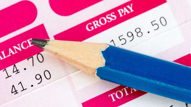 Ministry of Manpower Singapore notifies 1200 employers to fix their payslip practices Ministry of Manpower Singapore notifies 1200 employers to fix their payslip practices