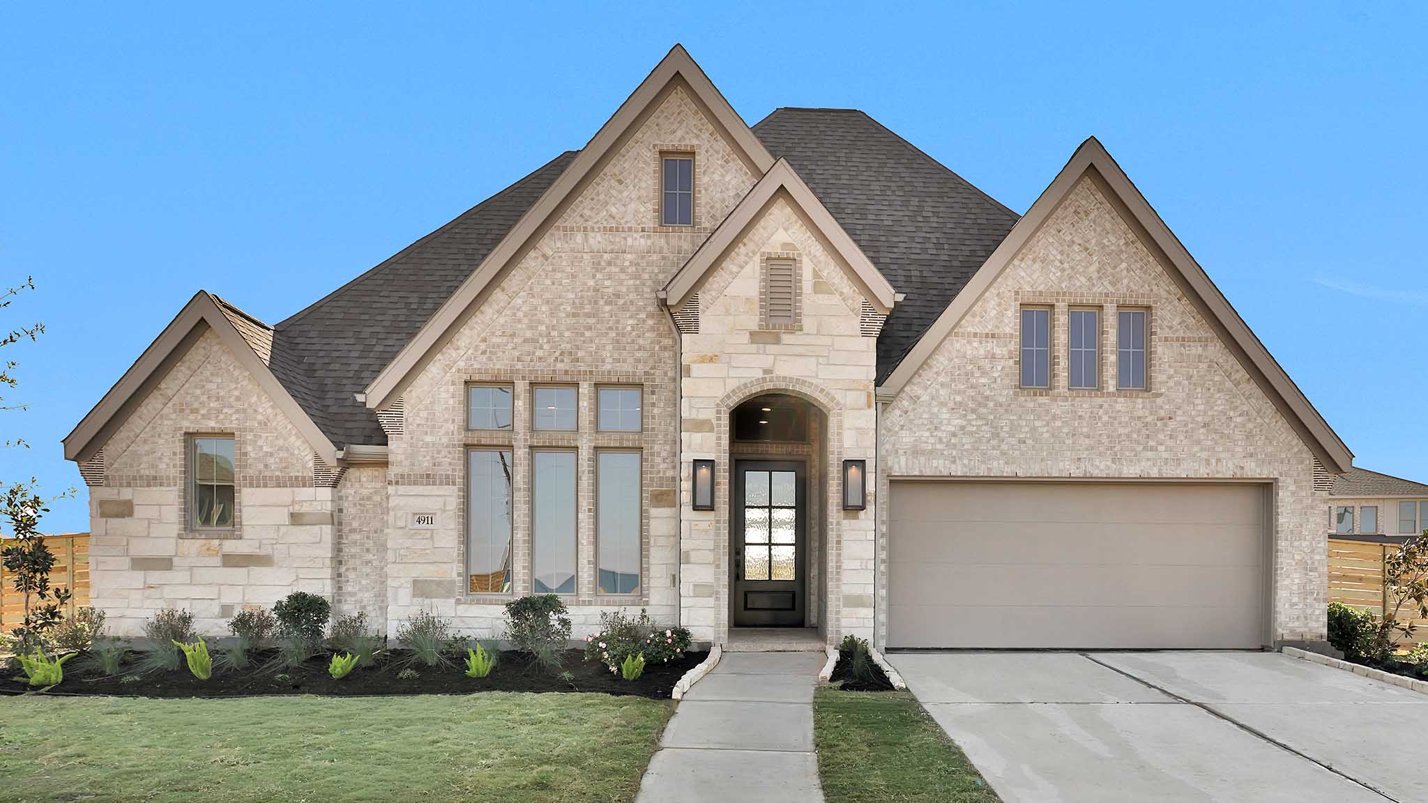 4911 Ara Drive, Houston, Texas | Austin Point 60 | Houston Home