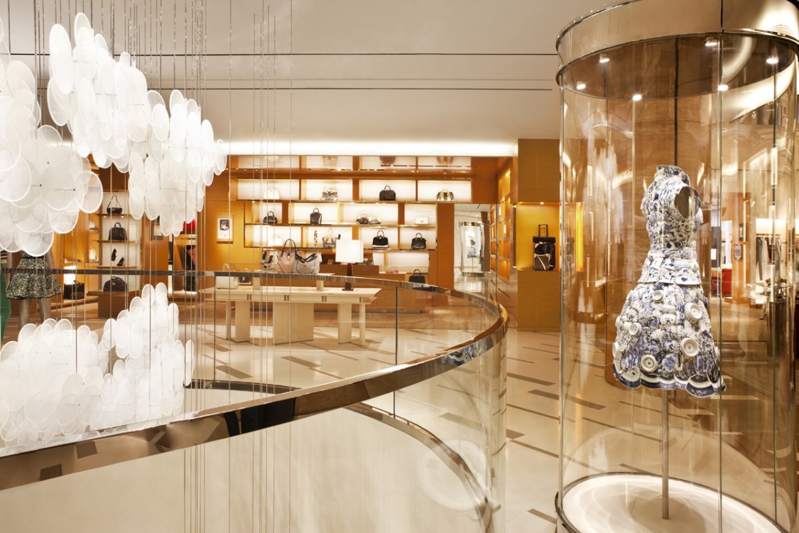 Be Inspired By Peter Marino's Louis Vuitton Store Design In London