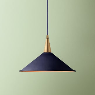 Regular Cookie shade in black iris with copper interior