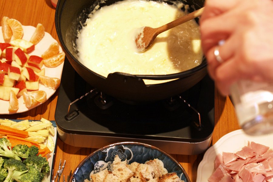 5 consejos para preparar una excelente fondue de queso cookcina