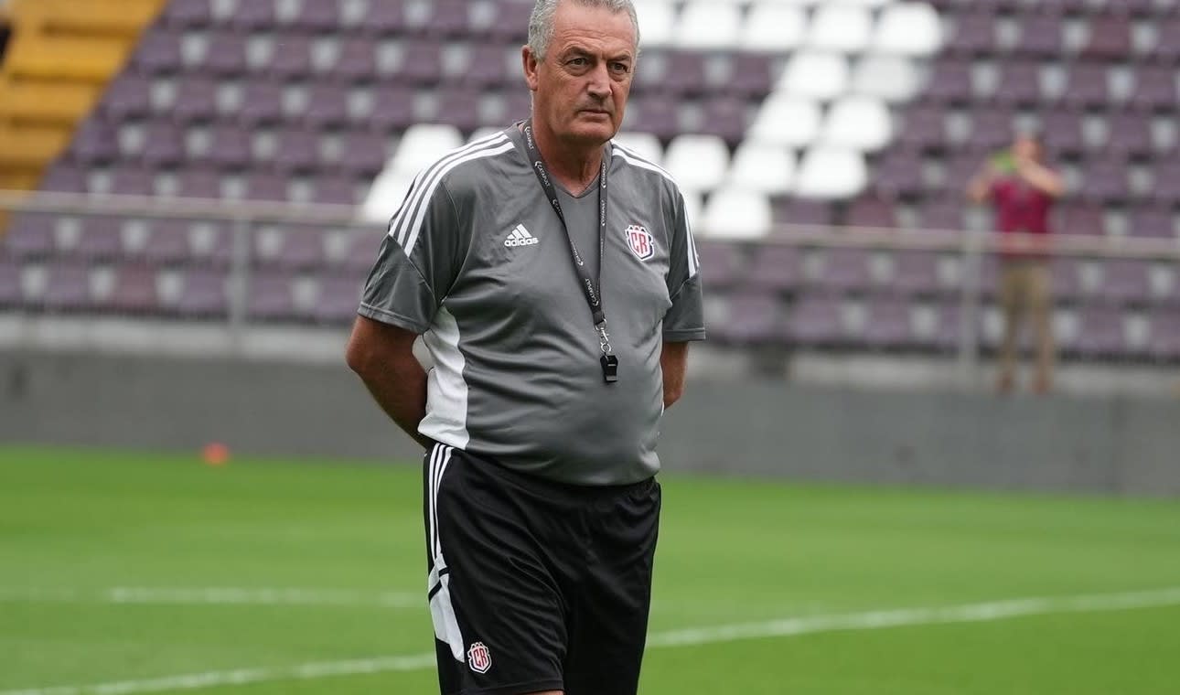 ¿Alfaro se