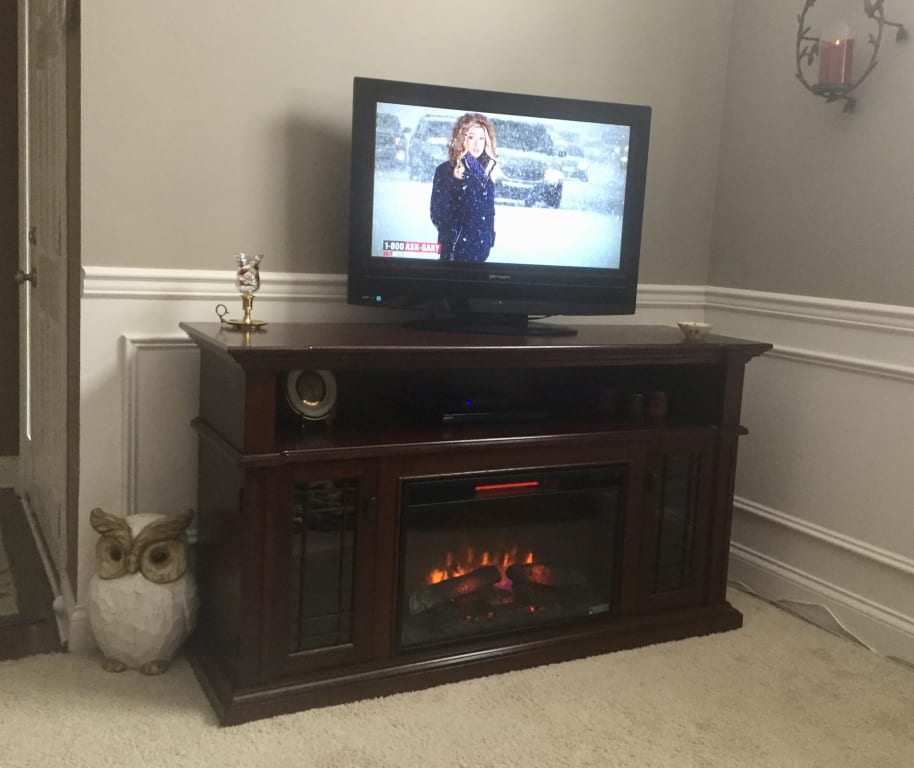 Wallace 26 Infrared Empire Cherry Media Console Electric