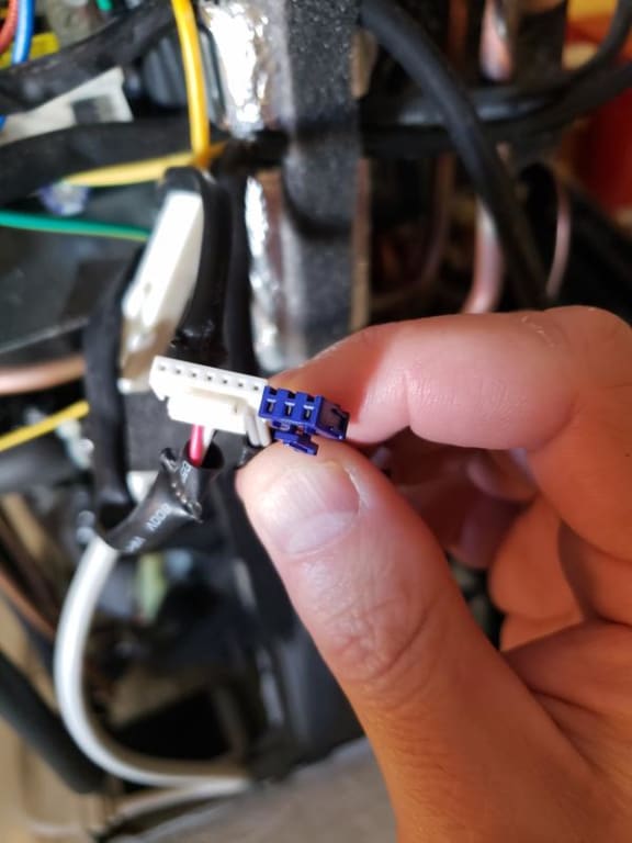 The existing assembly is white terminal, the replacement part you sent (incorrect part) is blue The existing assembly is white terminal, the replacement part you sent (incorrect part) is blue