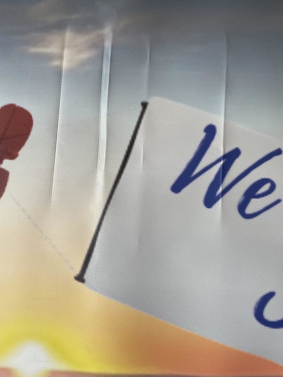 Quick Turnaround- Box Crushed, Banner wrinkled
