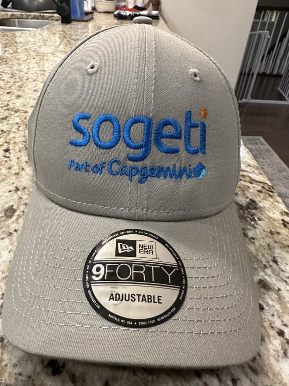 Wrong color on logo