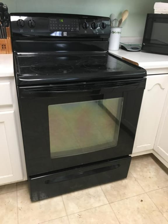 Electric range easily repaired with correct part Electric range easily repaired with correct part