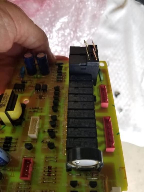 Relay terminals bent but was ok Relay terminals bent but was ok