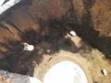 Crack extends around base