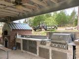 outdoor kitchen