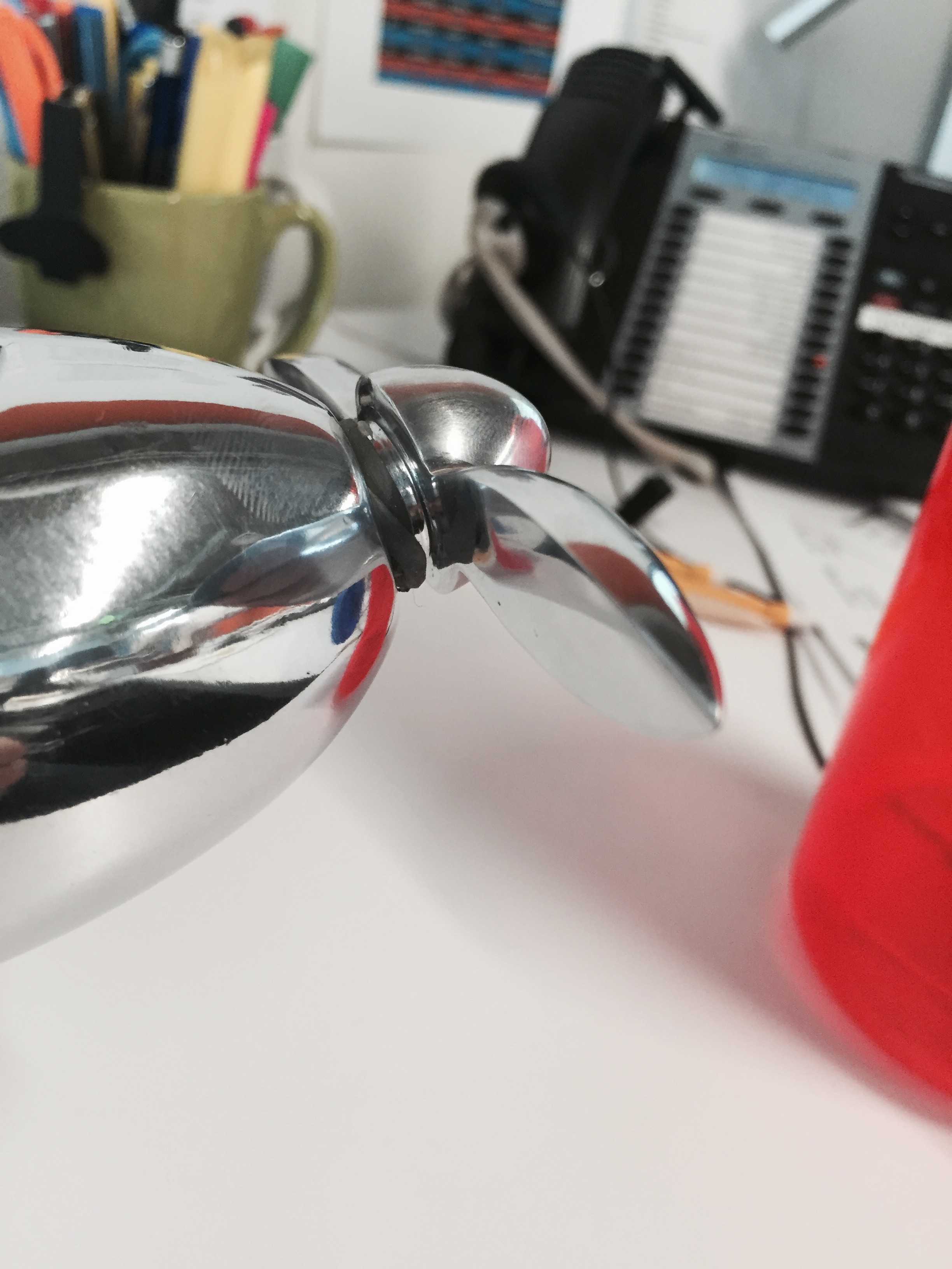 Airplane Bottle Holder with Corkscrew Propeller Wine holder