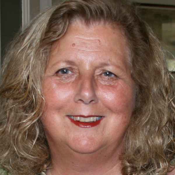 Professor Jill Astbury MAPS