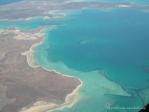1-2. Coste basse, lagune e barriere coralline: un piccolo esempio attuale (Australia) delle immense lagune triassiche.