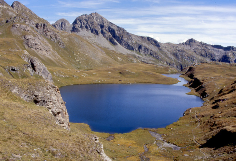 1. In Comune di Brusson, il Lago della Battaglia a Palasinaz.